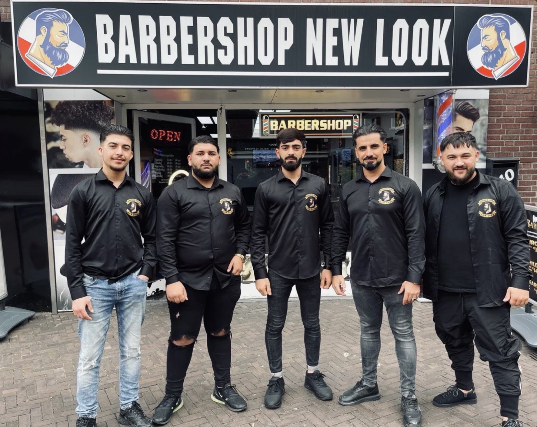 Team van Hanedan Kapsalon